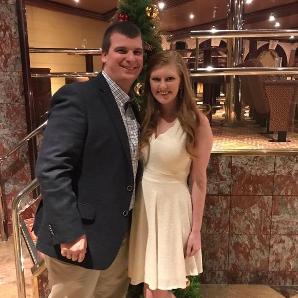 Meet your Posher, K'lee - Picture 1 of 1